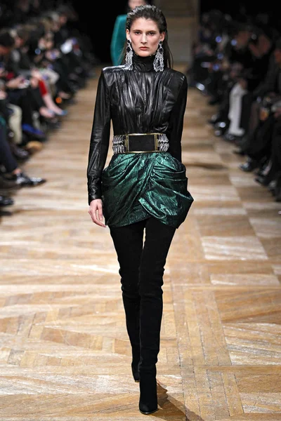 Look 21